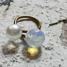 Load image into Gallery viewer, Opal and Pearl ring