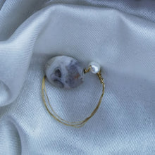 Load image into Gallery viewer, Agate, copper and freshwater pearl  ring on silk