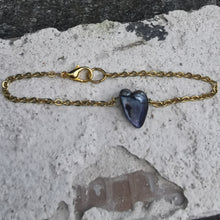 Load image into Gallery viewer, Blue kishi bracelet closed