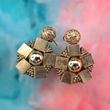 Load image into Gallery viewer, Cometa Earrings