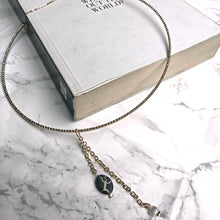 Load image into Gallery viewer, Rigid choker necklace with freshwater pearl and blue gold charm detail  Lucy Siegle to die for book- Camifolla