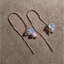 Load image into Gallery viewer, Camifolla Opal You Thread through Earrings