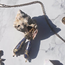 Load image into Gallery viewer, Gold foil freshwater pearl and  dark blue Jade earrings