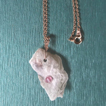 Load image into Gallery viewer, shell with swarowski crystal on rose gold plated chain