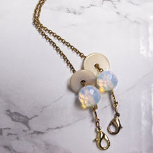 Load image into Gallery viewer, Opal and Mother of Pearl Chain details