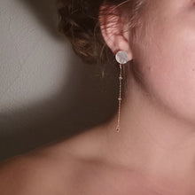 Load image into Gallery viewer, Snowdrop earrings