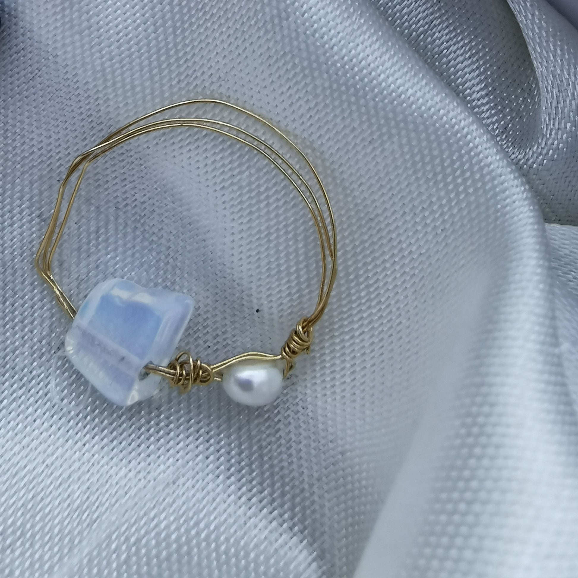 Opal And freshwater pearl copper