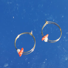 Load image into Gallery viewer, Coral and pearl hoops 3cm diameter
