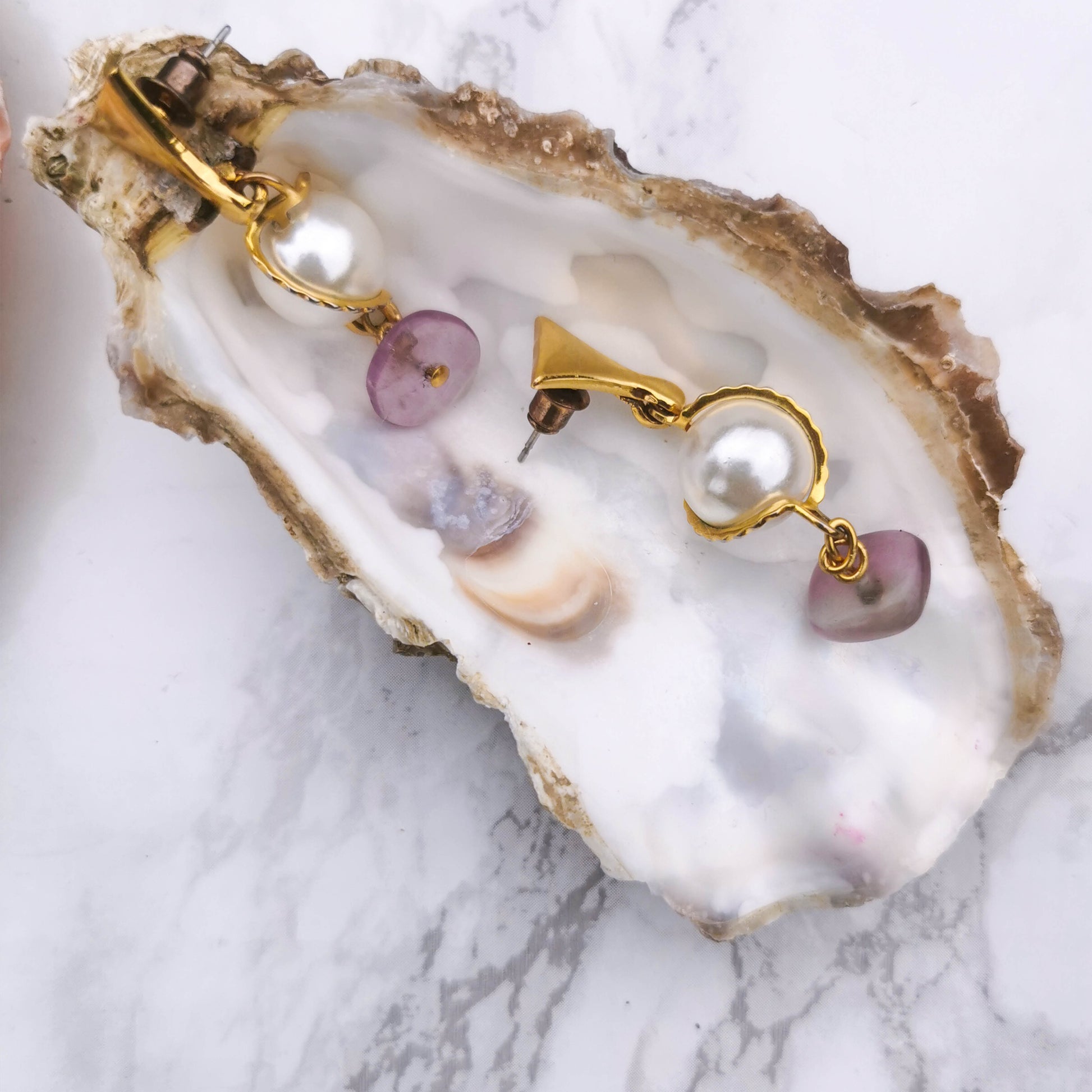 Fluorite and pearl detail