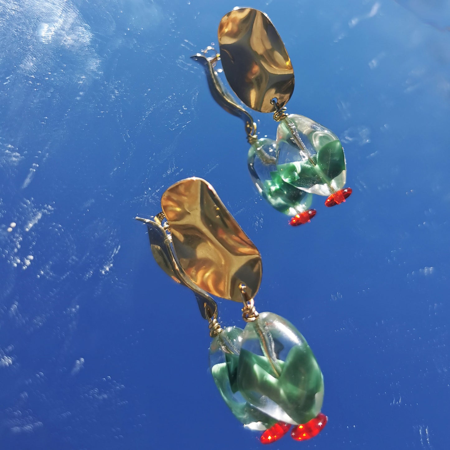 Glass bead earrings green and red