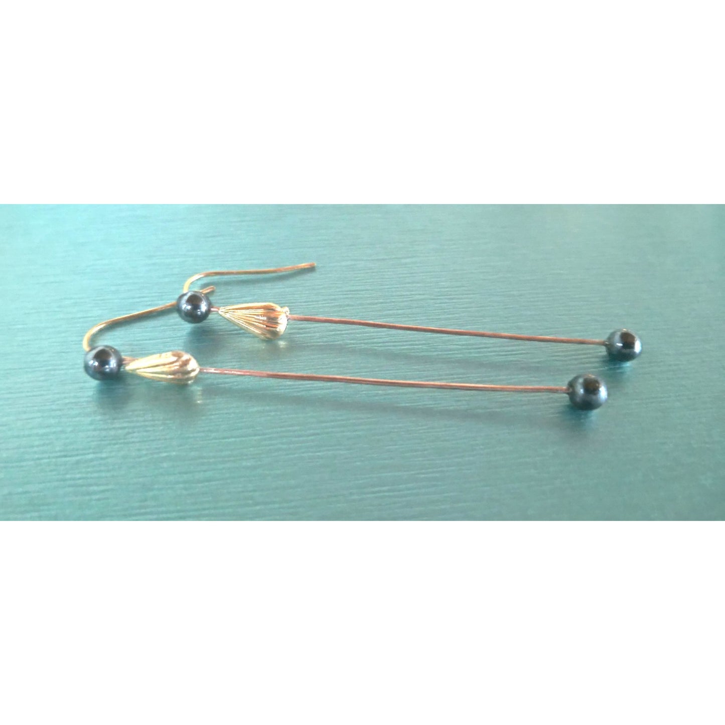 Camifolla Signature Earrings (Black)