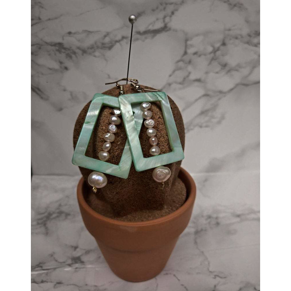 Camifolla Jaded Pearl earrings 