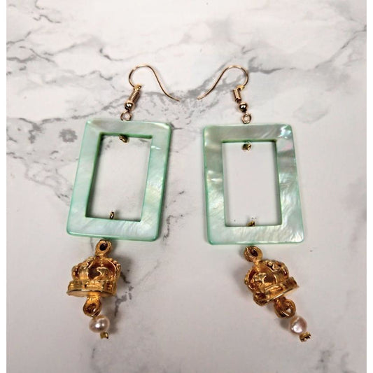 Jaded Royal Earrings
