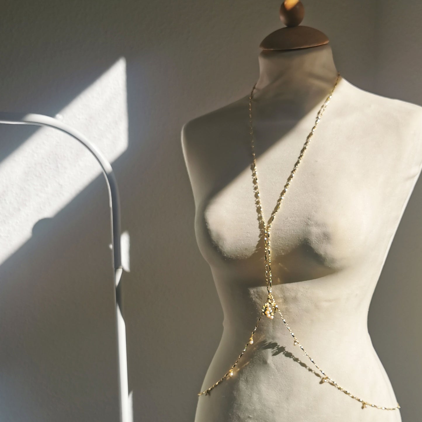 Bodychain pearl alaurel 