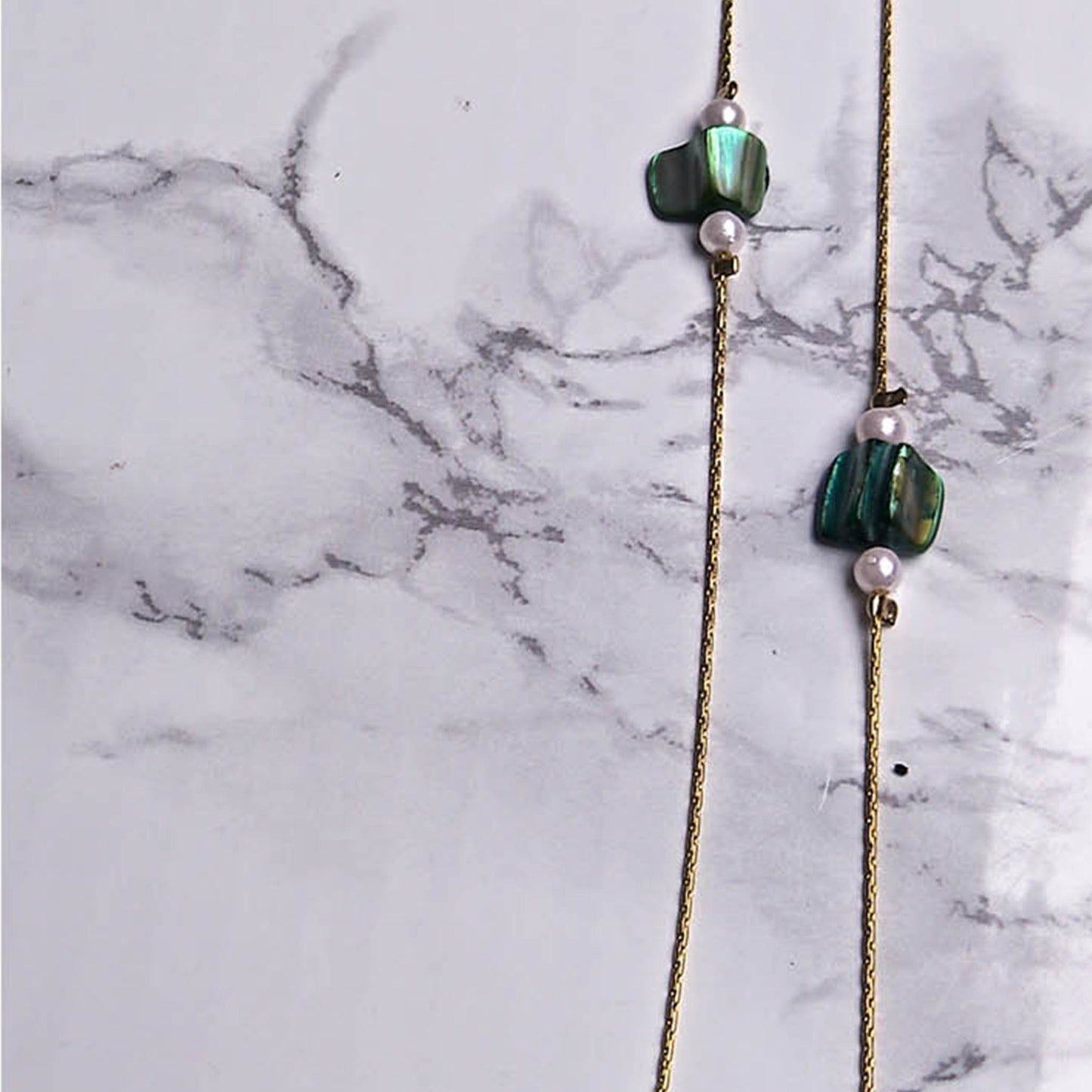 Matrix pearl Chain