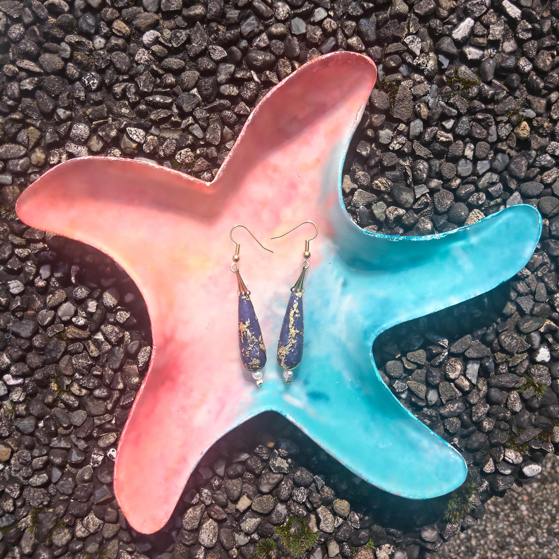 Gold foil freshwater pearl and  dark blue Jade earrings 