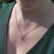 Load image into Gallery viewer, Small pearl Copper and orse gold chain Necklace worn on 
