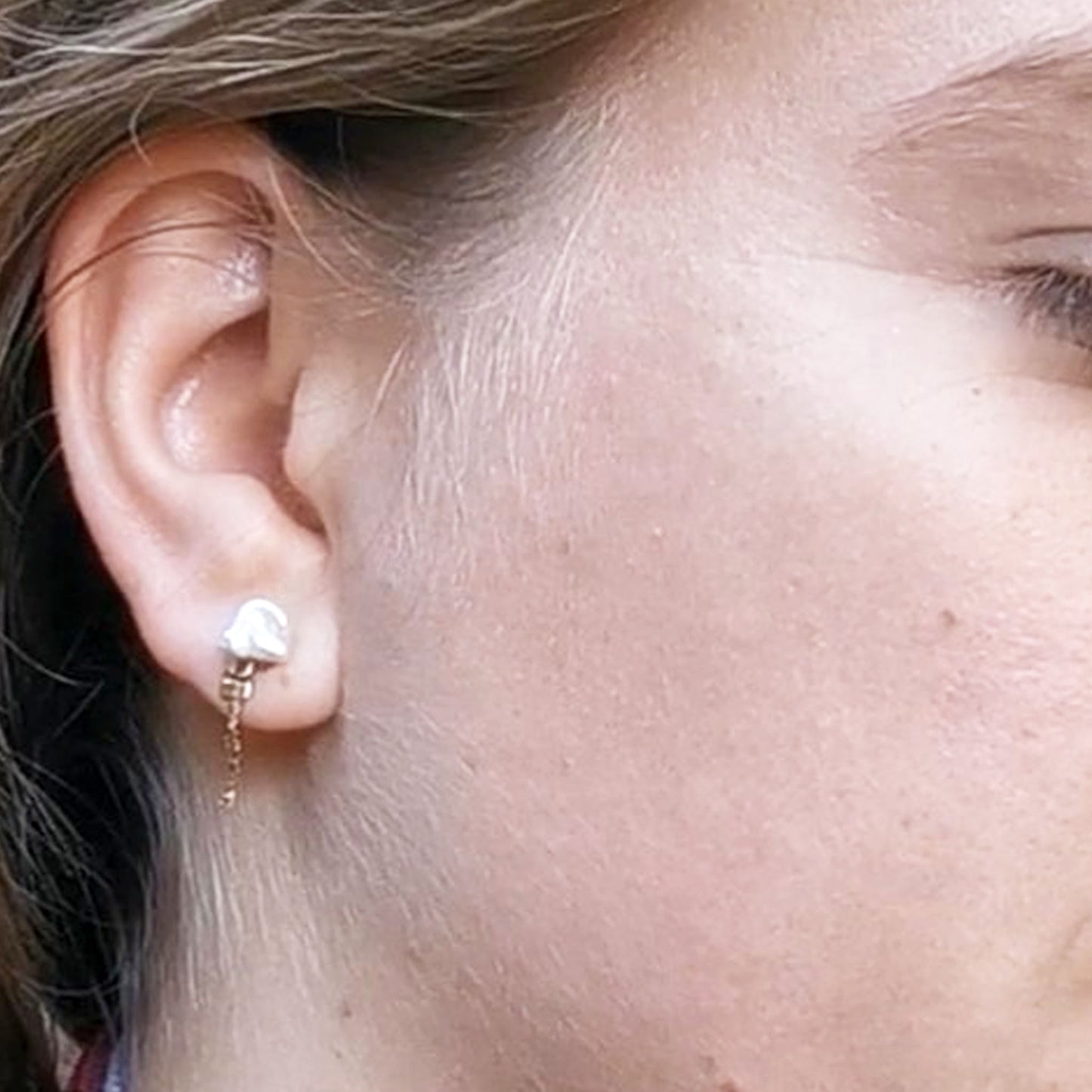 White Mini Lantern earrings