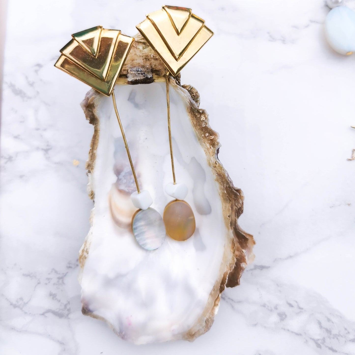 Natasha Madreperla Fan Earrings