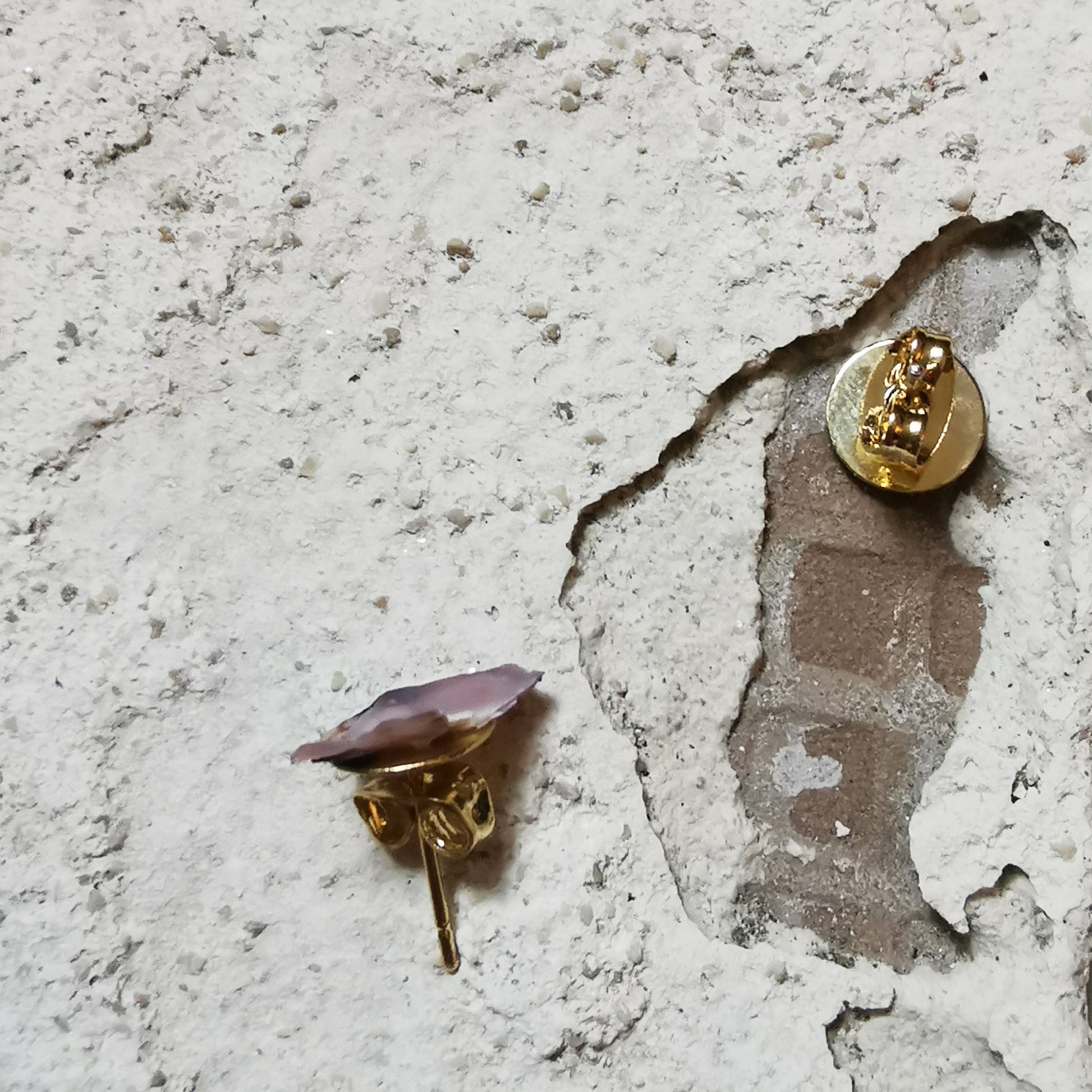 Mismatch earrings Shell