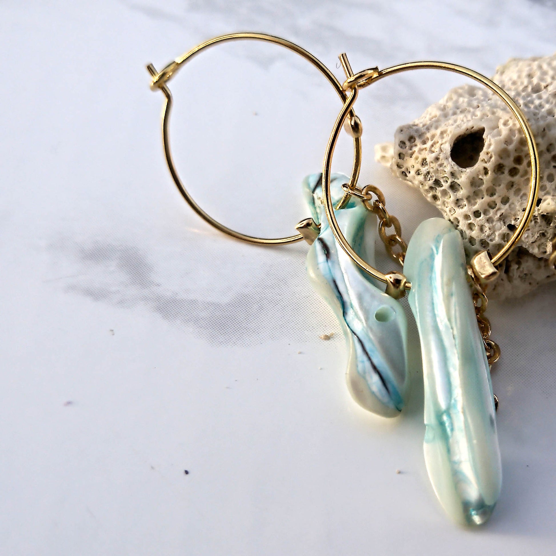 Taormina Hoops -Mint shell pendant